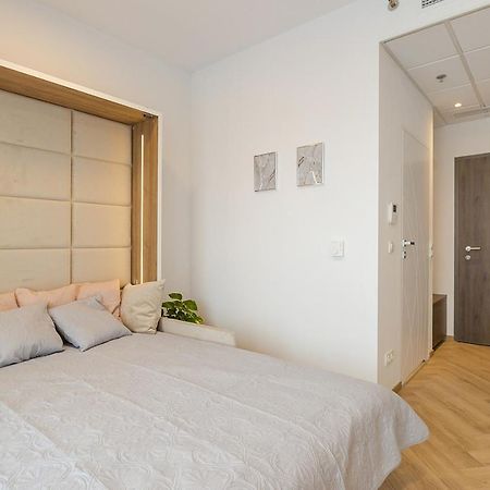Kasprzaka 29 - Bezplatny Parking - Free Parking - Piekny Widok Na Centrum Miasta - Duzy Balkon - Smart Tv 55 Cali - Wifi - Better Rental Varsavia Esterno foto