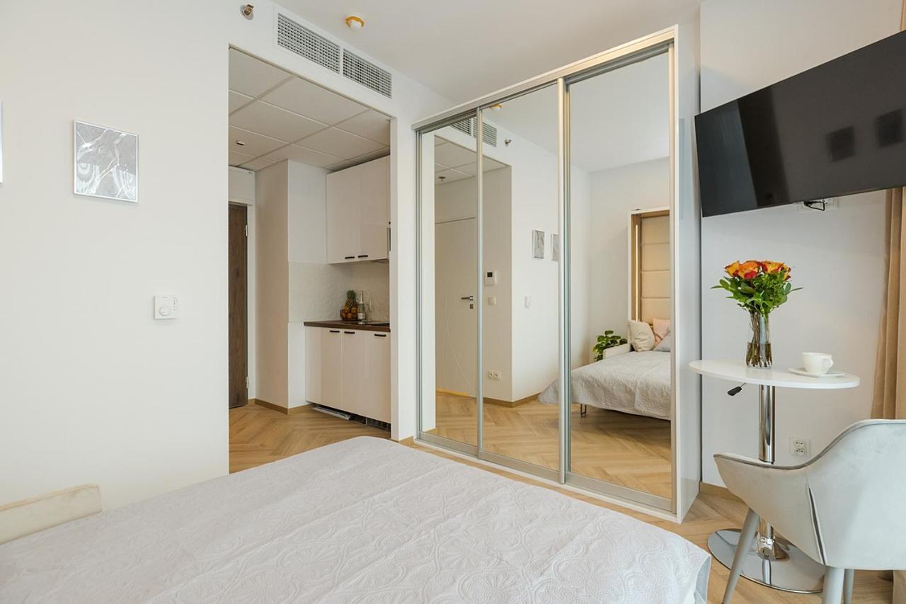 Kasprzaka 29 - Bezplatny Parking - Free Parking - Piekny Widok Na Centrum Miasta - Duzy Balkon - Smart Tv 55 Cali - Wifi - Better Rental Varsavia Esterno foto